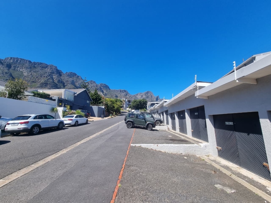 To Let 1 Bedroom Property for Rent in Camps Bay Western Cape